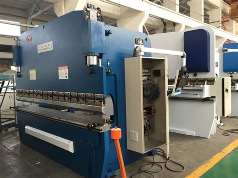 CNC hydraulic bending machine with DA